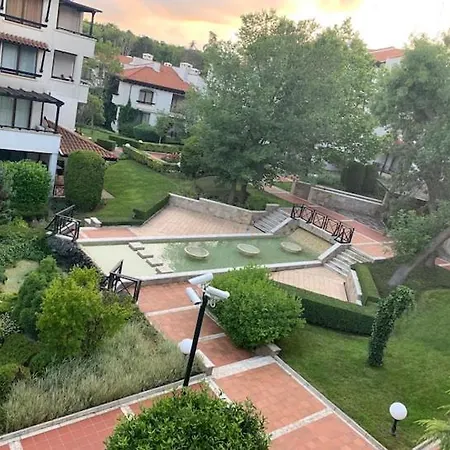 апартамент в Oasis & Spa, *